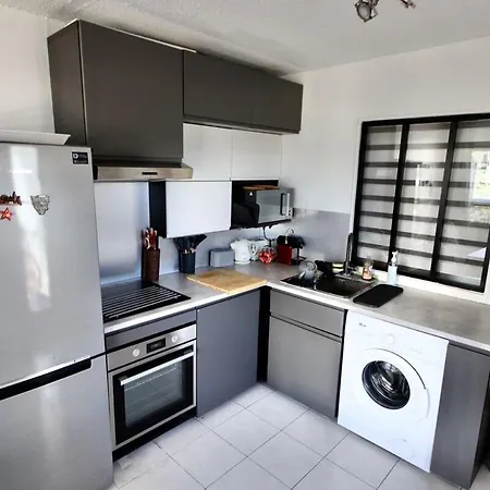 Lovely 2 25m2 - Pool - Ac - Terrace Lejlighed *