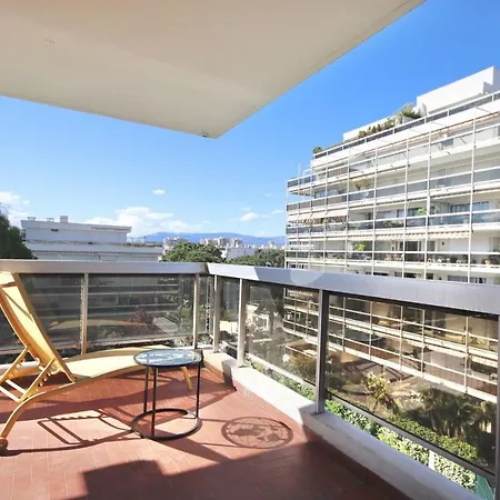 Lovely 2 25m2 - Pool - Ac - Terrace Lejlighed